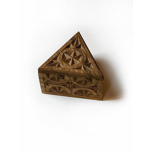 Carved Triangular Box - 2x2x2in