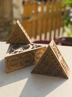 Carved Triangular Box - 4x4x4in